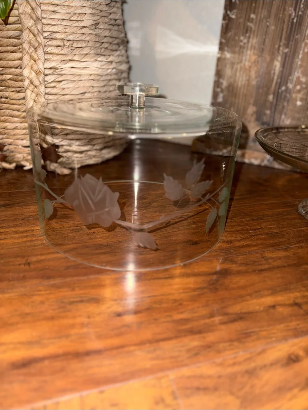 Vintage Pedestal Cake Stand With Etched Floral Lid